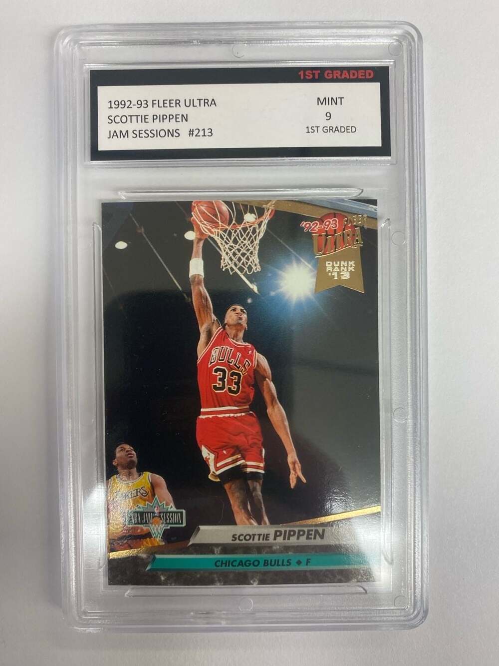 1992-93 Fleer Ultra Scottie Pippen Jam Sessions #213 Basketball Card (1st Graded